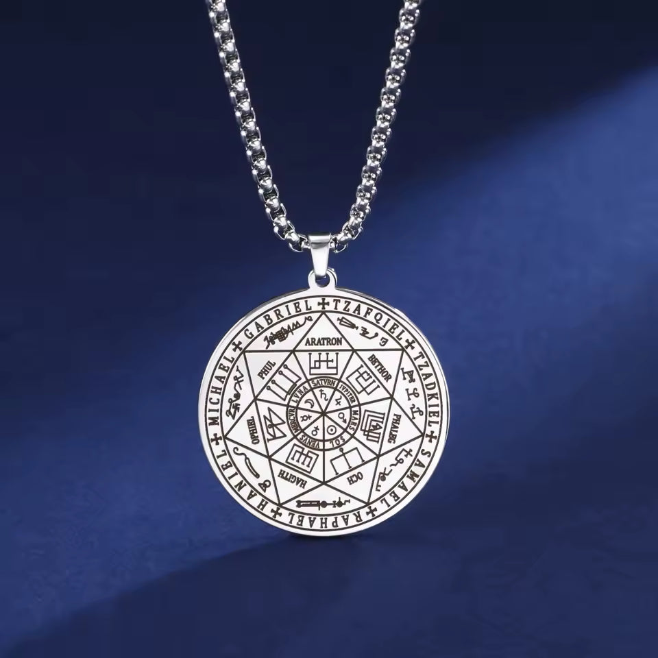 Collar de acero inoxidable con sello de los 7 Arcángeles plata