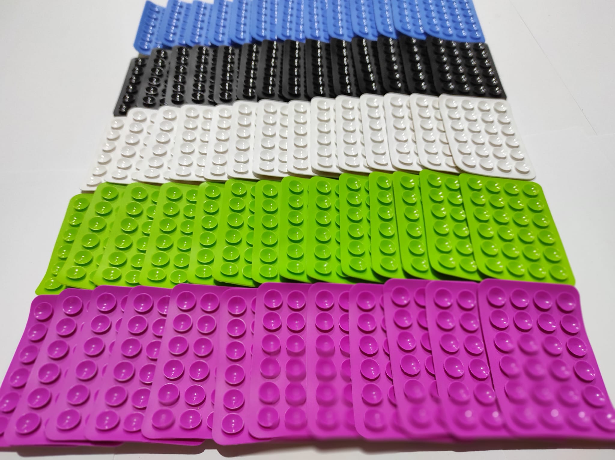 Pack 10 ventosas de silicona para móviles - additional image 3